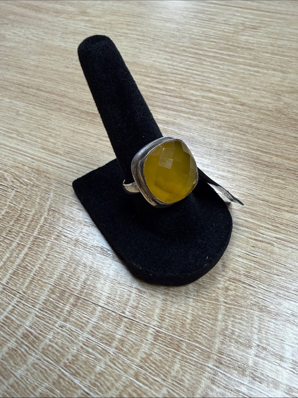 Sterling Silver and Yellow Agate Gemstone Statement Ring - size 7